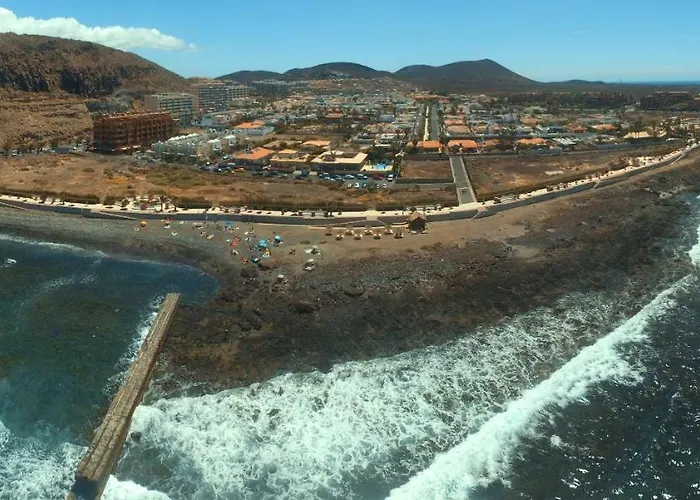 A From * パルム・マール