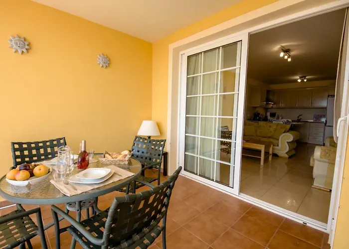 A From * パルム・マール